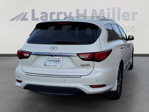 Used 2018 INFINITI QX60 FWD w/ Deluxe Technology Package image 5
