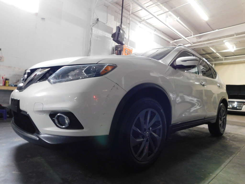 Used 2016 Nissan Rogue SL w/ SL Premium Package AWD/4WD image 9