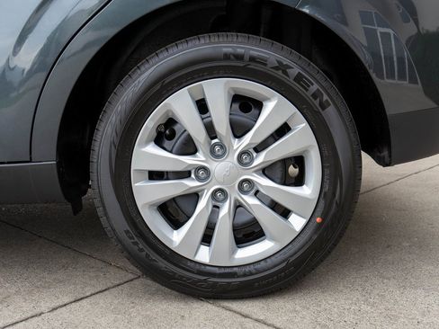 New 2025 Kia Soul LX image 25