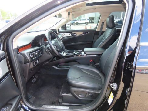 Certified 2023 Lincoln Nautilus Reserve w/ Equipment Group 202A image 24