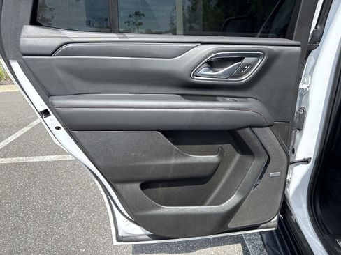 Used 2023 Chevrolet Tahoe RST RWD image 9