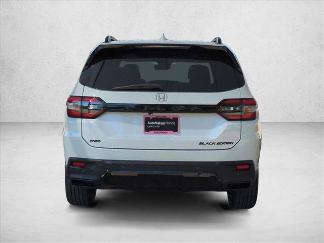 New 2026 Honda Pilot Black Edition image 8