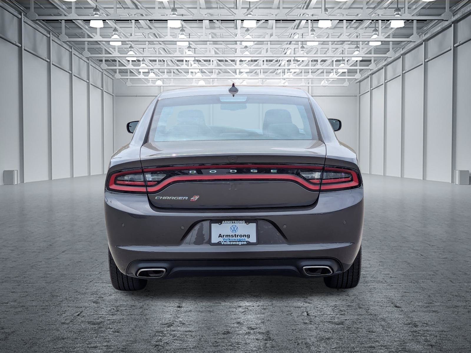 Used 2023 Dodge Charger SXT AWD/4WD image 4