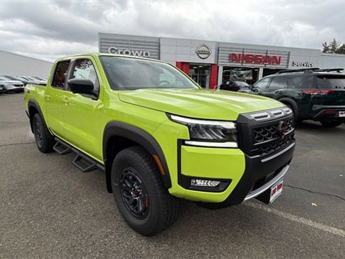 New 2026 Nissan Frontier PRO-4X w/ Pro-4x Convenience Package image 2