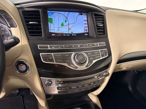 Used 2017 INFINITI QX60 Luxe w/ Premium Plus Package AWD/4WD image 16