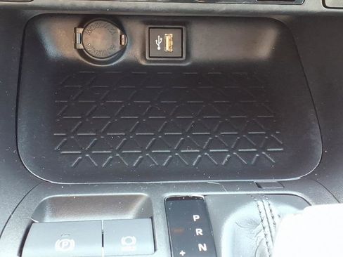 Used 2025 Toyota RAV4 XLE w/ Convenience Package image 19