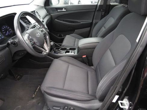 Used 2018 Hyundai Tucson Sport image 14