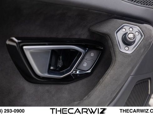 Used 2023 Lamborghini Huracan Tecnica RWD image 52