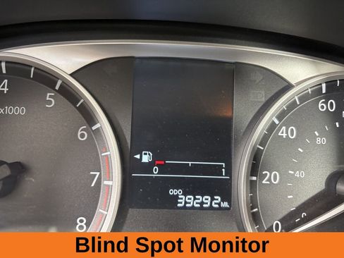 Used 2022 Nissan Kicks S image 12