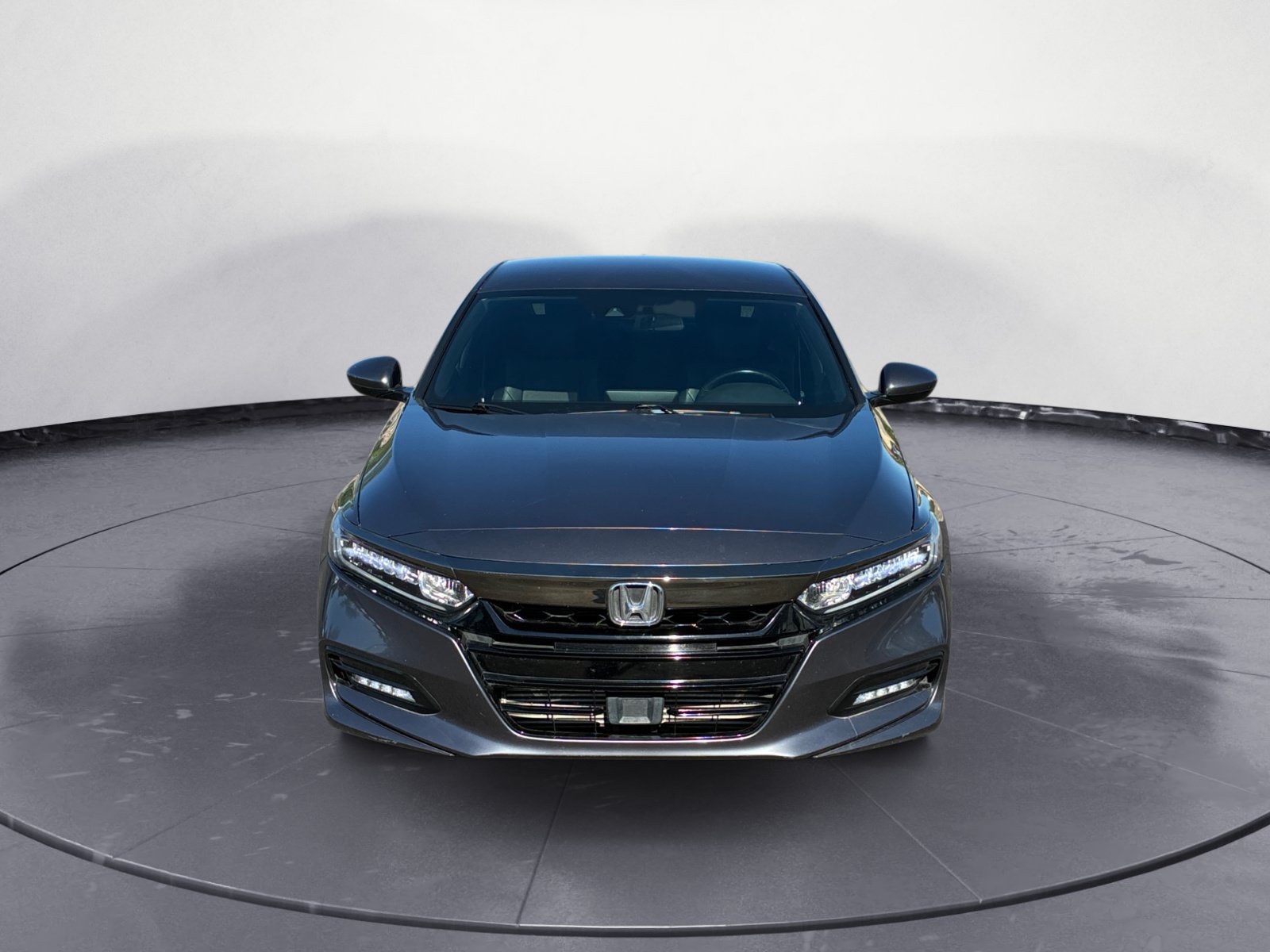Used 2020 Honda Accord Sport image 2