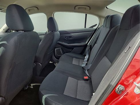 Used 2024 Nissan Sentra SV FWD image 13