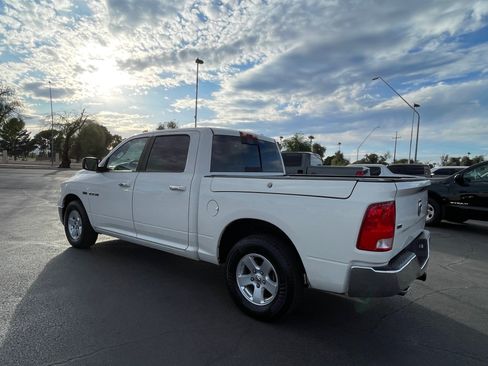 Used 2009 Dodge Ram 1500 Truck SLT image 3