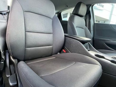 Used 2024 Chevrolet Malibu LT image 28