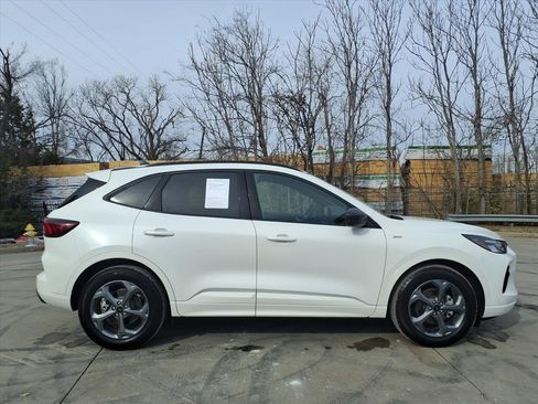 Used 2024 Ford Escape ST-Line w/ Tech Pack #1 image 2