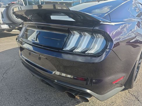 Used 2022 Ford Mustang Shelby GT500 w/ Technology Package image 15
