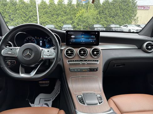 Used 2020 Mercedes-Benz GLC 300 image 20