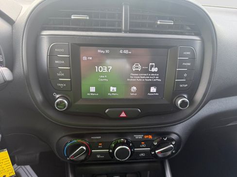 Used 2020 Kia Soul GT-Line FWD image 21