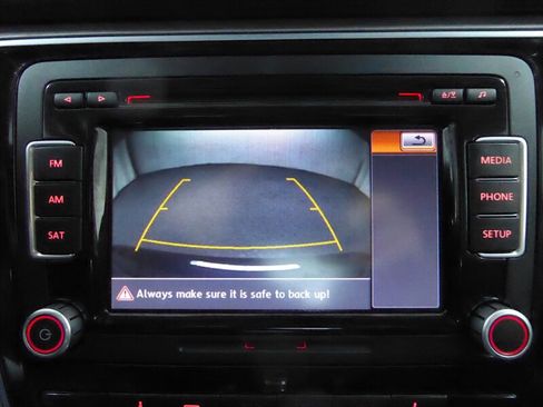 Used 2014 Volkswagen Passat 2.5 SE image 15