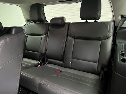 Used 2025 Ford Expedition Active AWD/4WD image 47