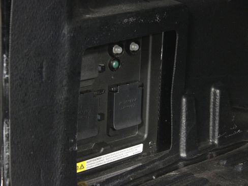 Used 2024 Ford F150 XLT w/ Equipment Group 302A MID image 15