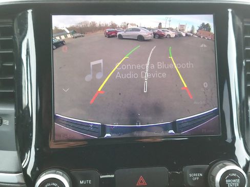 Used 2019 RAM 1500 Big Horn image 16