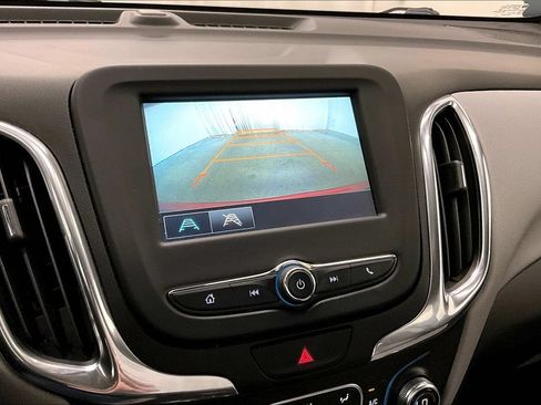 Used 2018 Chevrolet Equinox LT AWD/4WD image 14