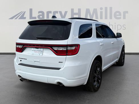Used 2025 Dodge Durango GT w/ Blacktop Package AWD/4WD image 5