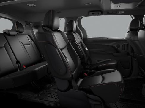 New 2026 Toyota Sienna XLE Woodland Edition image 29