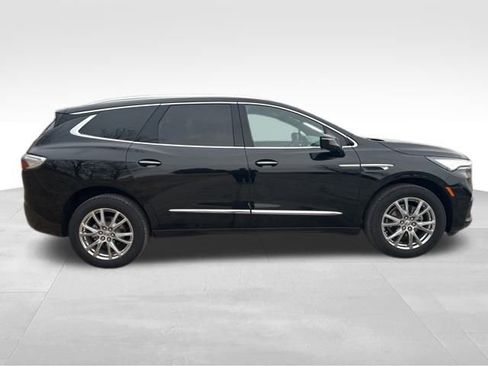 Used 2023 Buick Enclave Premium w/ Experience Buick Package image 8