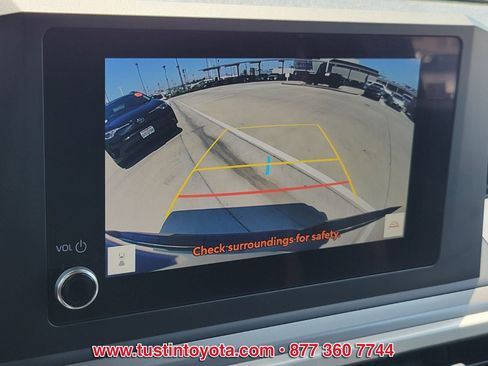 Used 2025 Toyota Tacoma SR5 RWD image 21