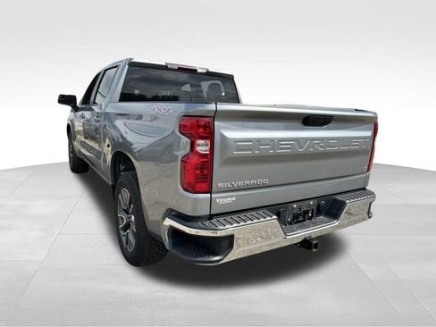 Used 2023 Chevrolet Silverado 1500 LT AWD/4WD image 4