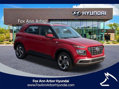 New 2025 Hyundai Venue SEL image 7