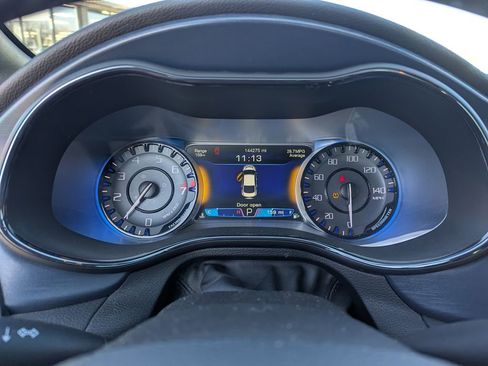 Used 2016 Chrysler 200 S w/ Comfort Group image 18