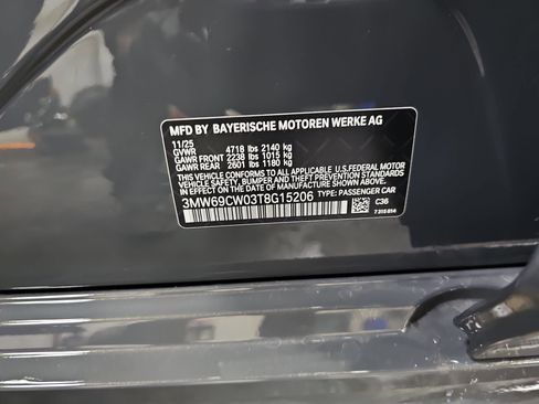 New 2026 BMW 330i Sedan image 37