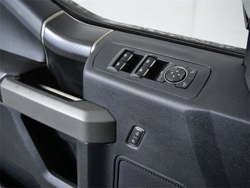 Certified 2018 Ford F150 Raptor image 25