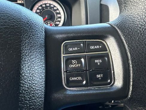 Used 2017 RAM 1500 Express AWD/4WD image 22