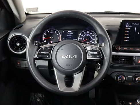 Used 2024 Kia Forte LXS FWD image 7