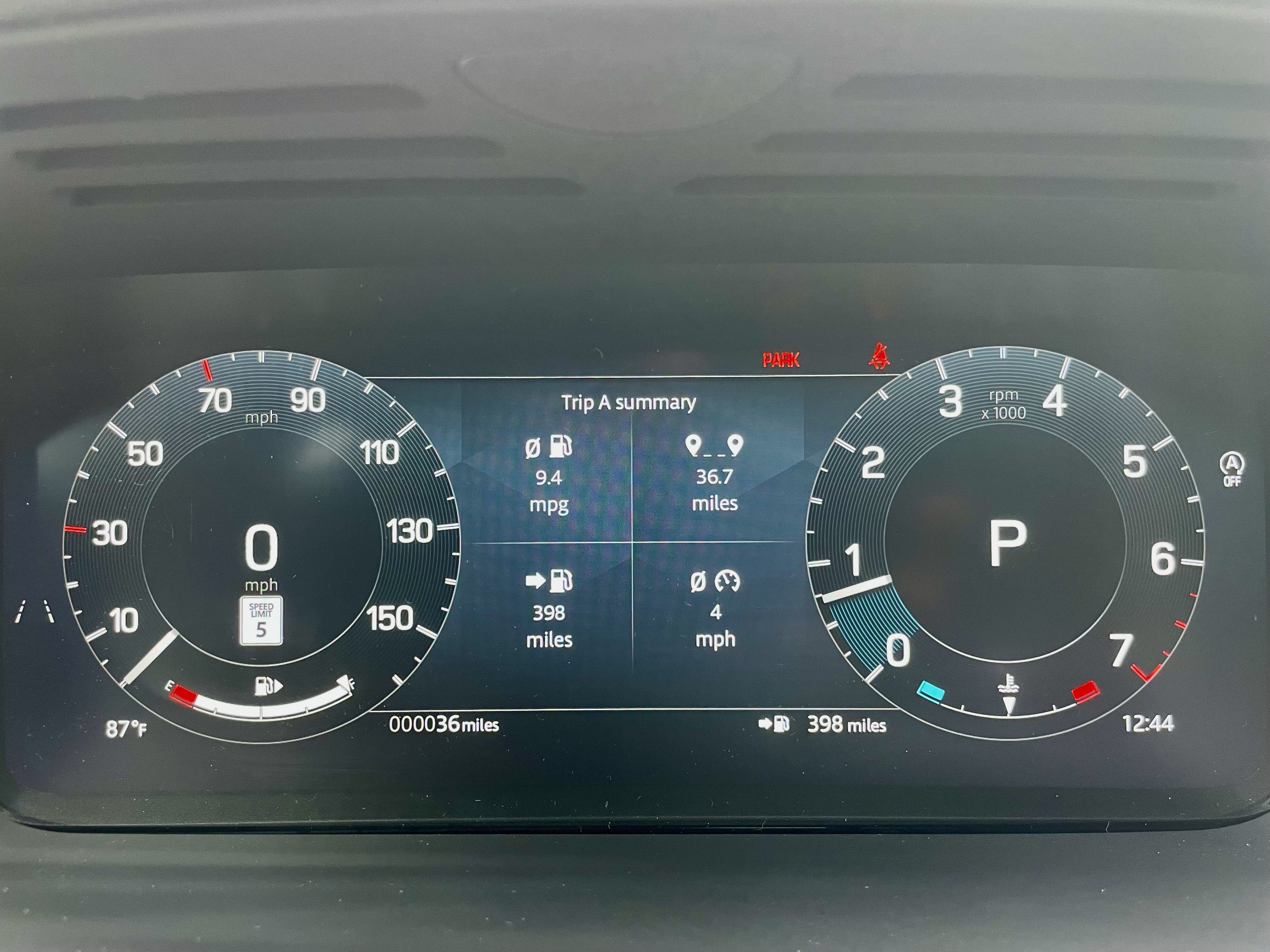 New 2026 Land Rover Discovery Dynamic SE AWD/4WD image 24