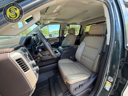 Used 2018 GMC Sierra 2500 Denali w/ Duramax Plus Package image 12