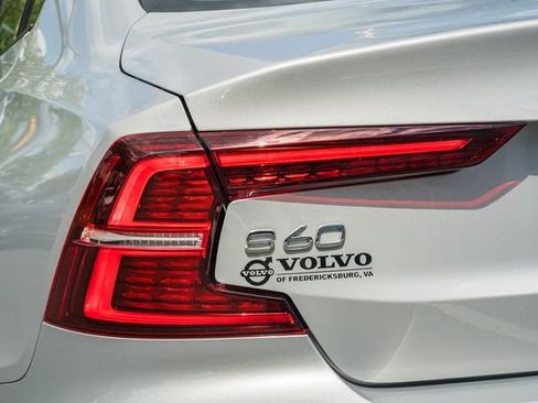 Used 2023 Volvo S60 B5 Plus w/ Climate Package AWD/4WD image 7