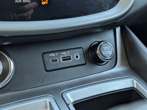 Used 2019 Nissan Murano SV w/ Premium Package image 22