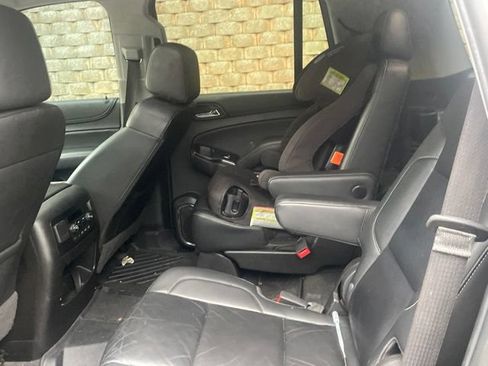 Used 2019 Chevrolet Tahoe LT AWD/4WD image 13
