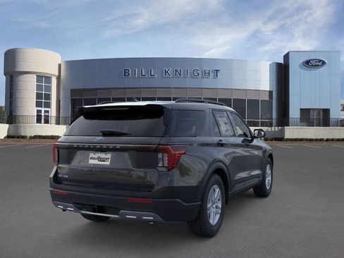 New 2026 Ford Explorer Active w/ Active Comfort Package image 8