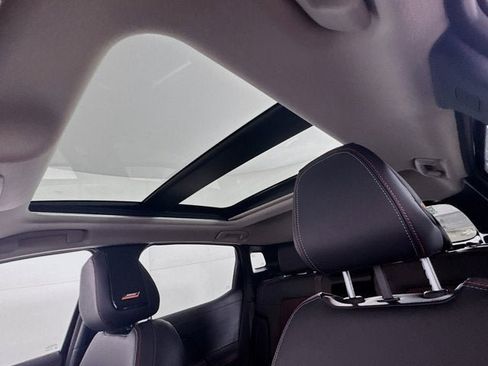 New 2025 Nissan Kicks SR w/ SR Premium Package image 26