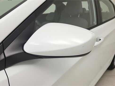 Used 2015 Hyundai Accent GLS image 14