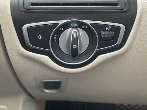 Certified 2021 Mercedes-Benz GLC 300 4MATIC image 26