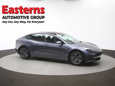 Used 2023 Tesla Model 3 Standard Range RWD image 42