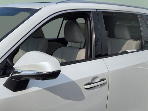 Certified 2025 Lexus TX 350 FWD w/ Technology Package image 32