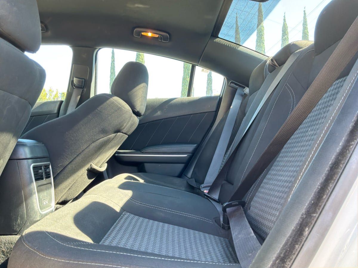 Used 2023 Dodge Charger SXT RWD image 19
