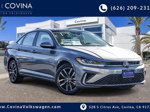 New 2026 Volkswagen Jetta SE image 1